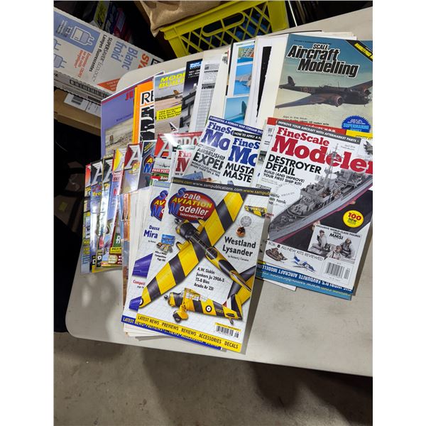 Assorted aviation magazines