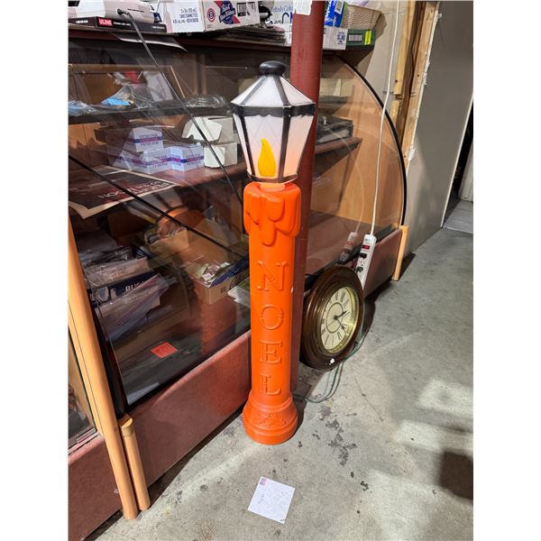 Noel light has damage