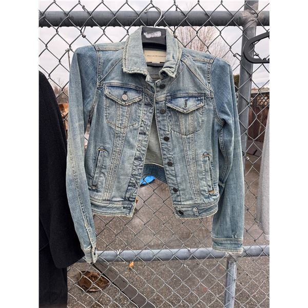 Jean jacket size small