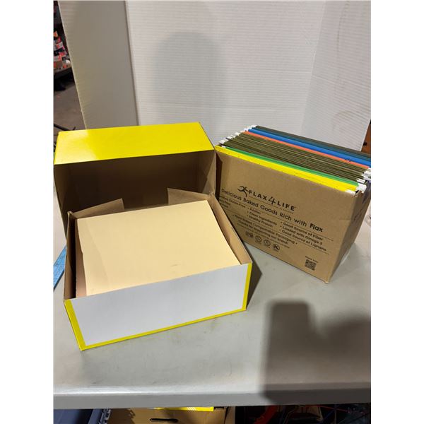 Hanging and regular letter size folders