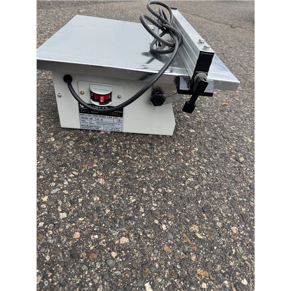 Panasonic 7 inch tile saw