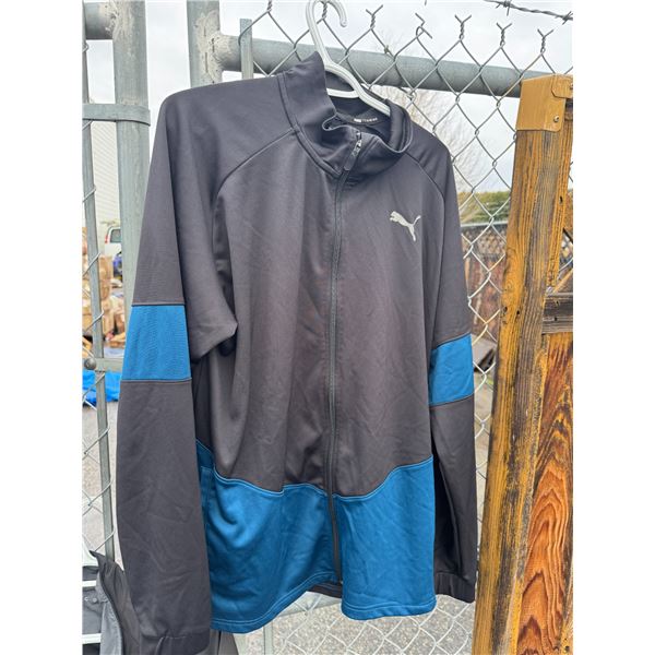 Puma training size large