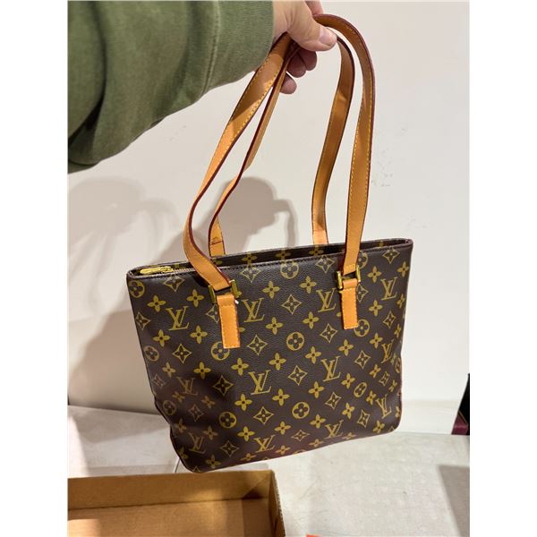 LV and authenticities up to the wire to verify before bidding