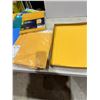 Image 2 : Envelopes and letter size file folders and sheet protectors