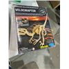 Image 1 : Velociraptor dinosaur skeleton excavation kit