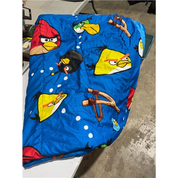 Angry Birds blanket