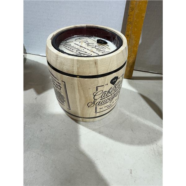 Cabernet savignon candle