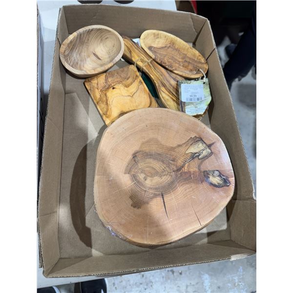 Wood bowls and decor