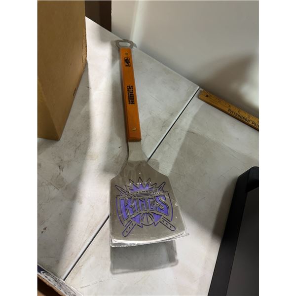 Sacramento king flipper