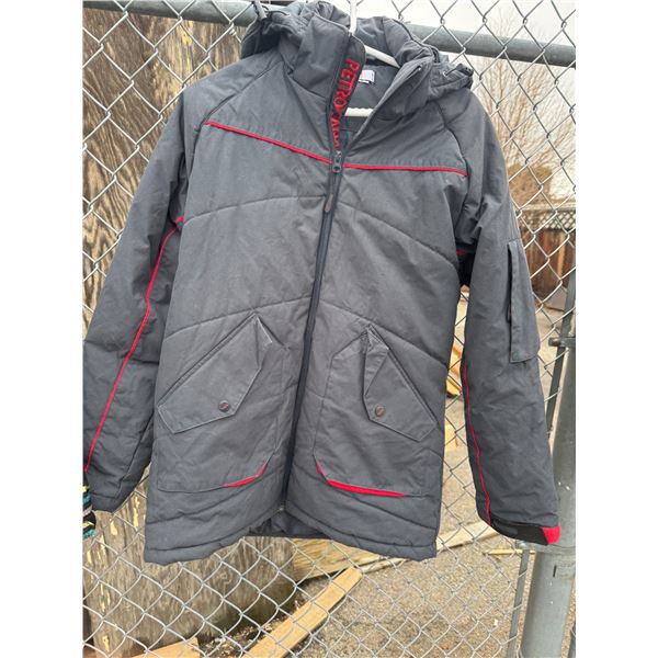 Petro Canada coat size not shown