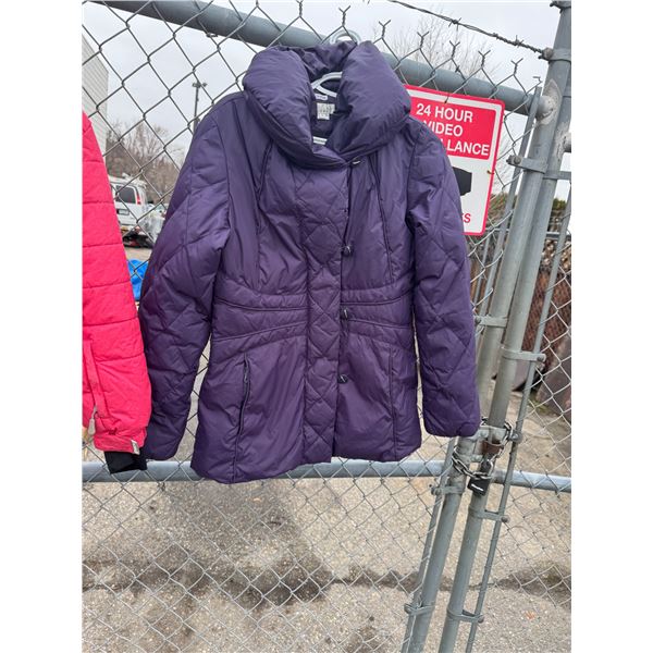 Larry Levine down jacket size small