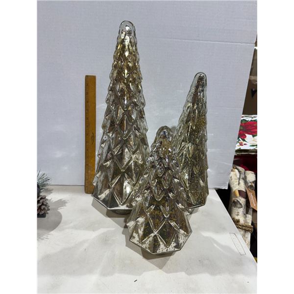 Light up Christmas tree decor