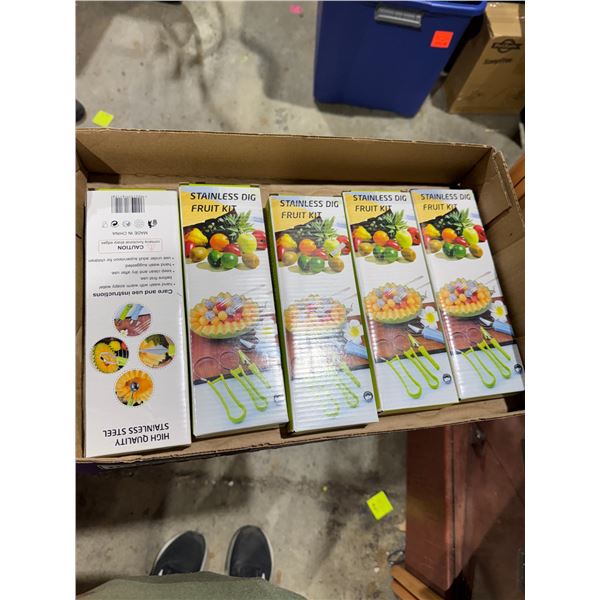 Stainless dig fruit kit
