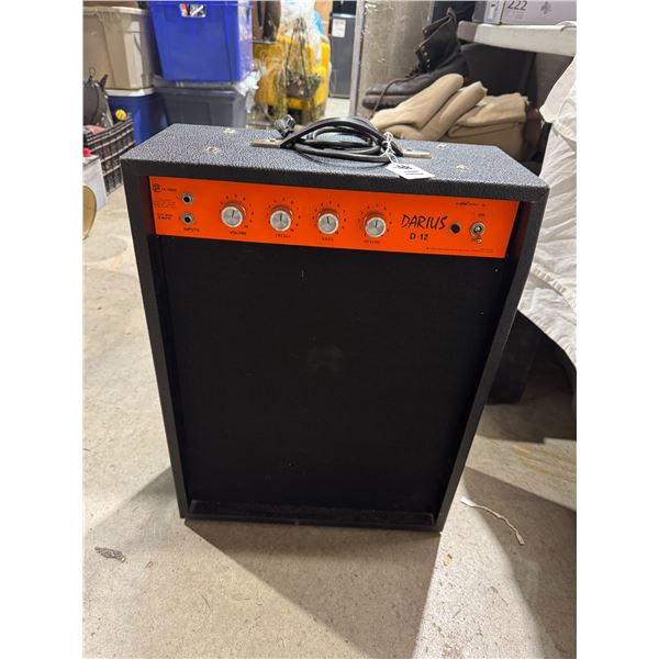 Vintage Canadian made DARIU  D – 12 amp working