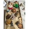 Image 3 : Sorted collectible, figurines, and knickknacks