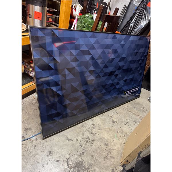 Sony 65 inch TV seems to have one line along the bottom sea picture no power cord