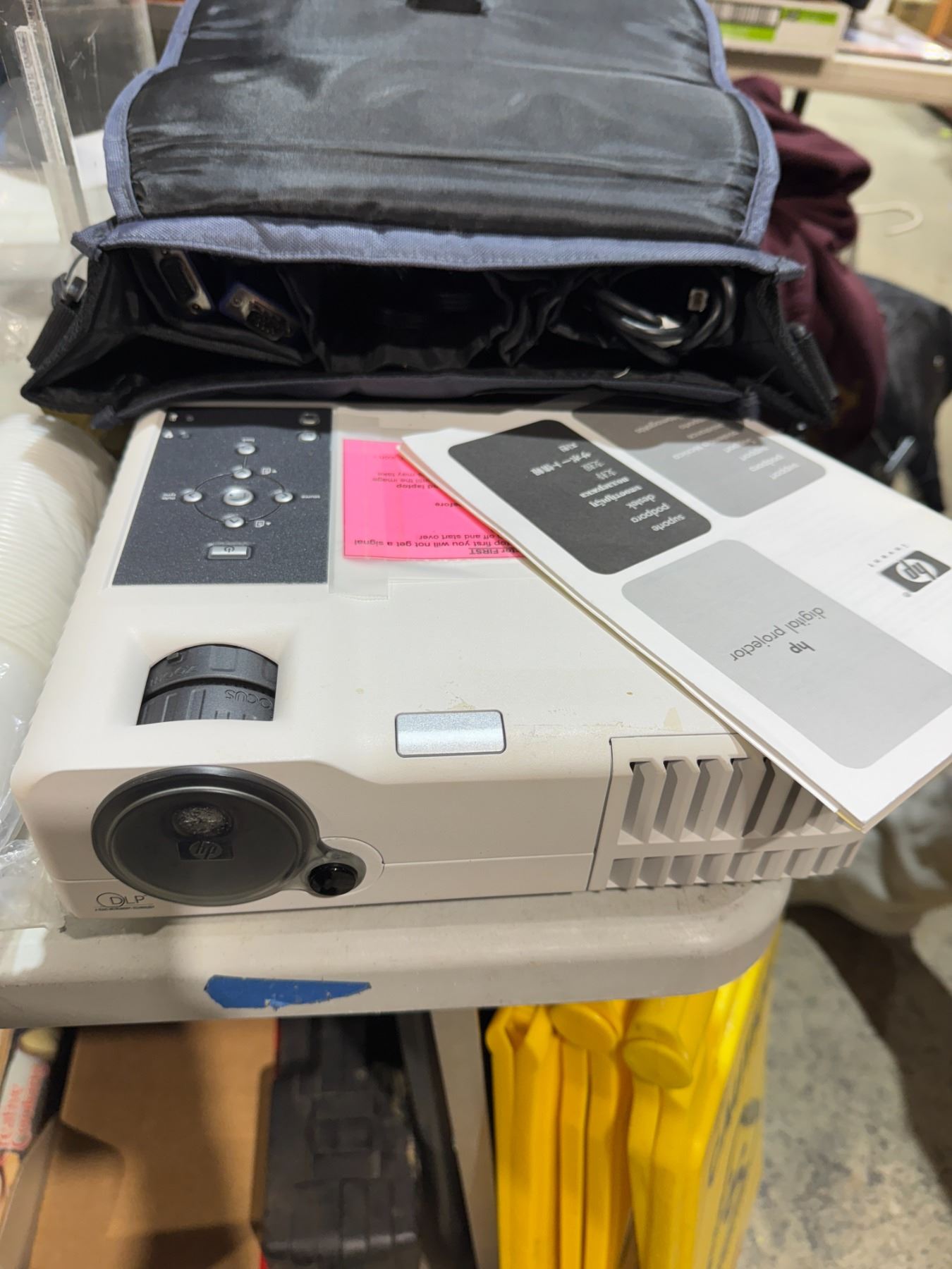Projector model number HPMP3220