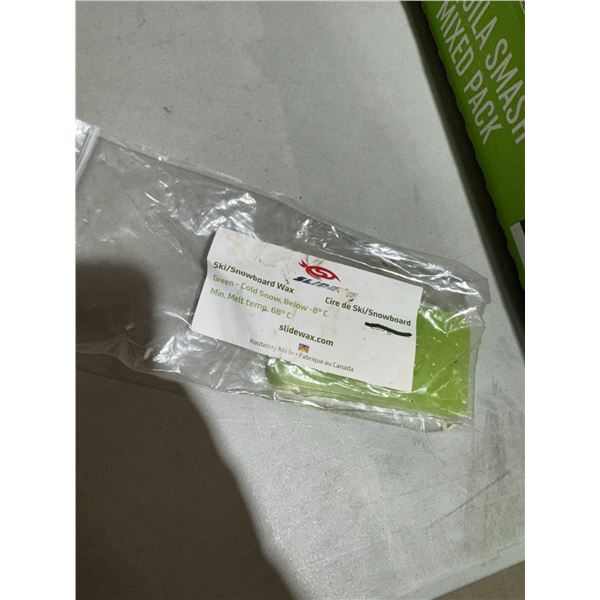 Ski/snowboarding wax