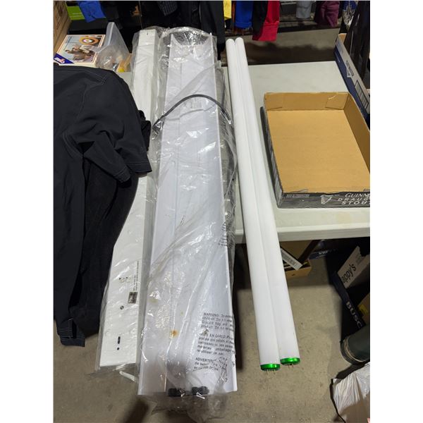 Light fixtures and bulbs