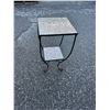 Image 1 : Side table