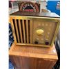 Image 1 : 1947 RCA model 75x  11 vintage radio