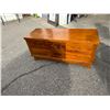 Image 1 : Lane Cedar chest