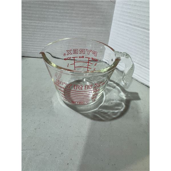 Pyrex measuring cup