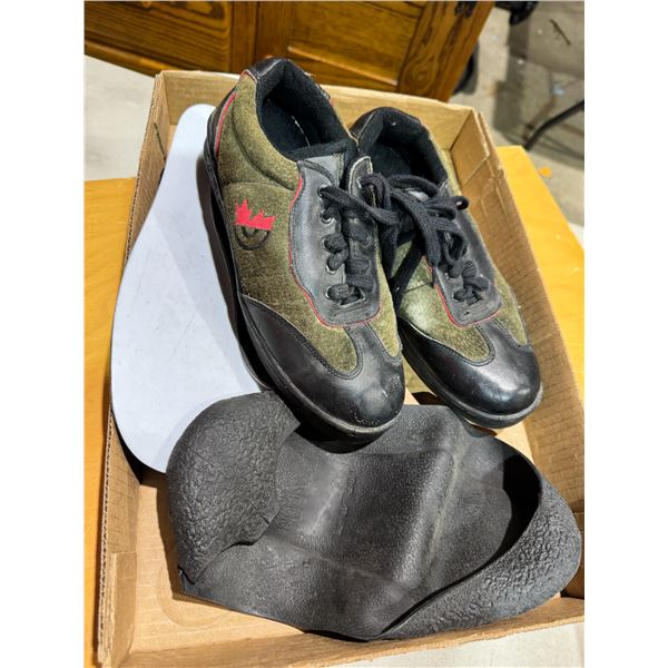 Curling shoes Shoes size not shown