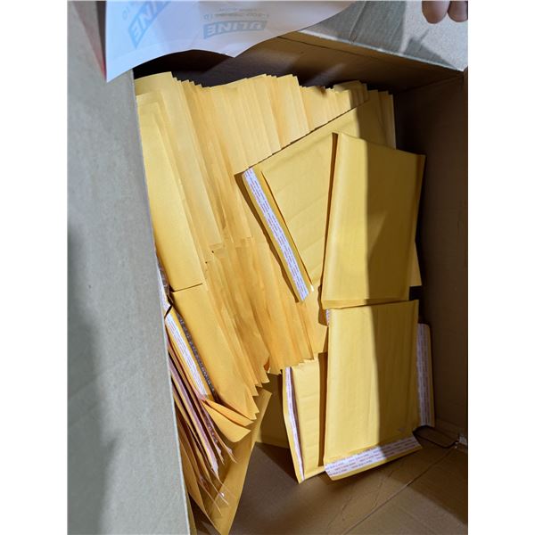 Kraft 6 x 10 self sealable bubble mailers