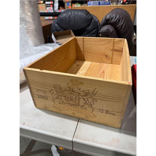 Wood crate