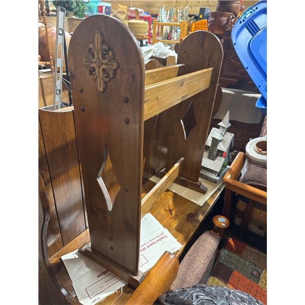 Blanket stand measures 28 inches long 34 inches tall