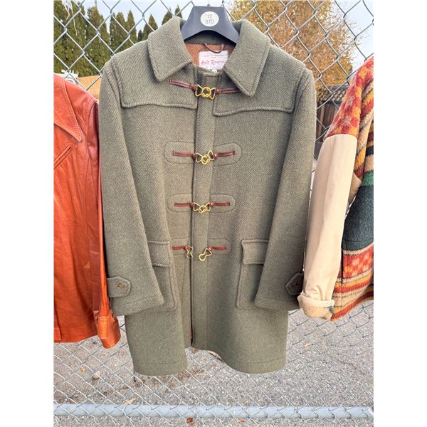 Holt Renfrew made in England size 14