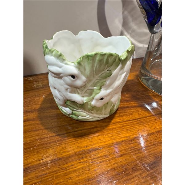 Vintage 5 inch bunny planter BISQUE California pottery