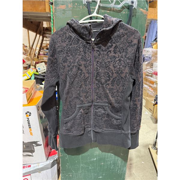 Zip up jacket size not shown