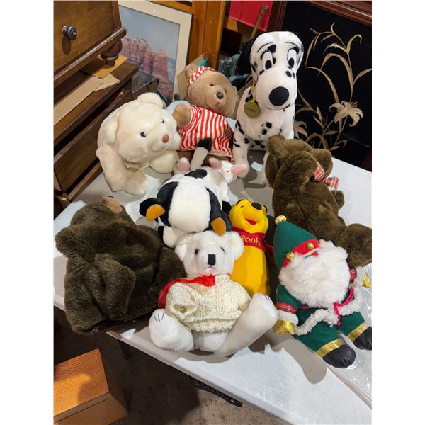 And other stuffed animals and puppet, etc.