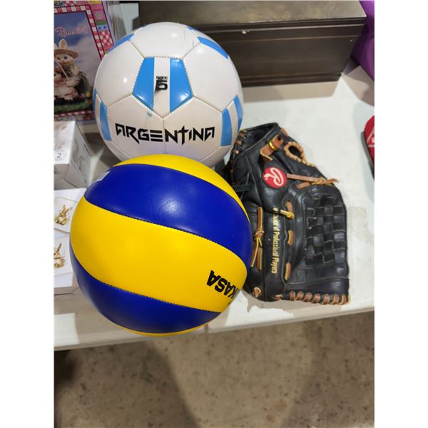 Ball glove and sports balls