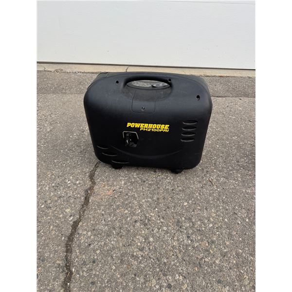 Powerhouse PH2100pri electric start 2100 Watt Generator with electric start. Battery needs charged.