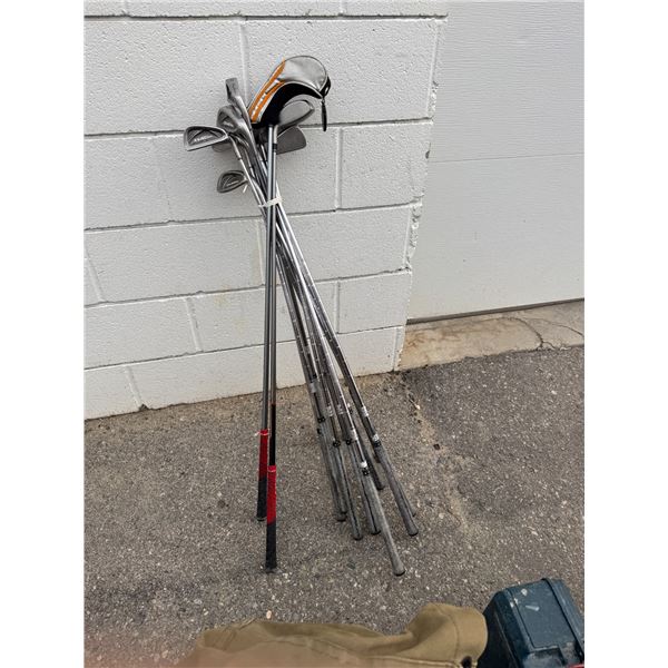 Silver Scot 845s golf irons and 2 hybrids