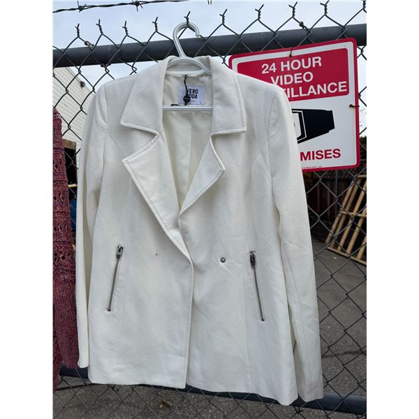 Vera Moda coat medium