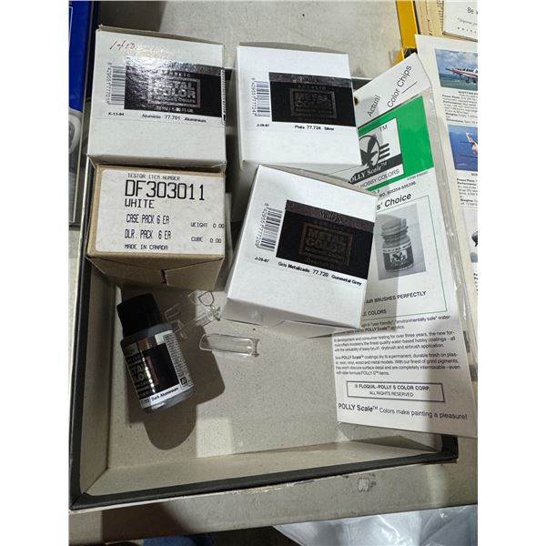 Metallic airbrush paint