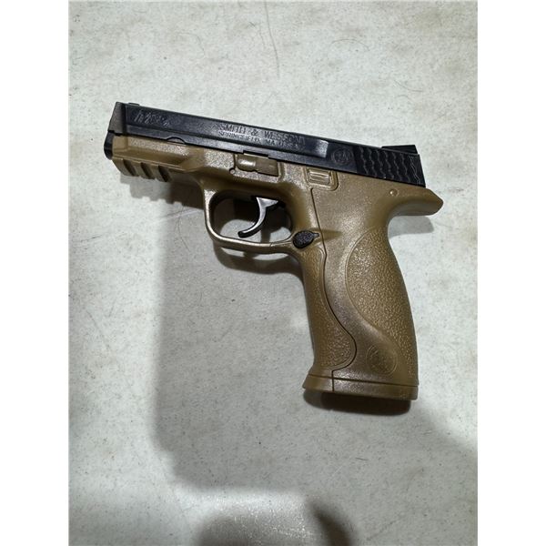 Smith & Wesson BB gun
