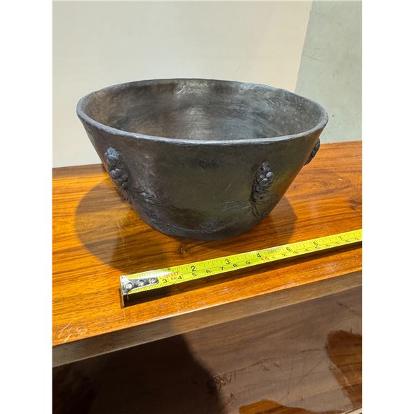 Black clay pot grape design  SWAZI