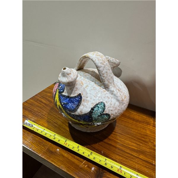 Portuguese water pot