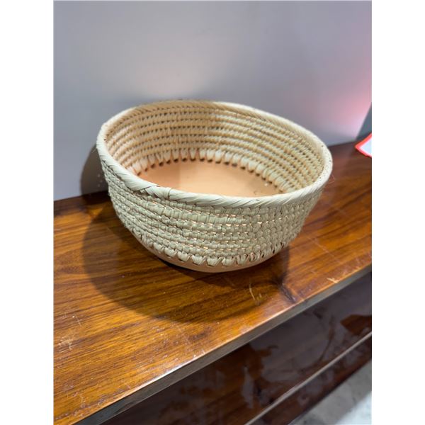 Clay and waved basket
