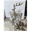 Image 1 : Deer decor