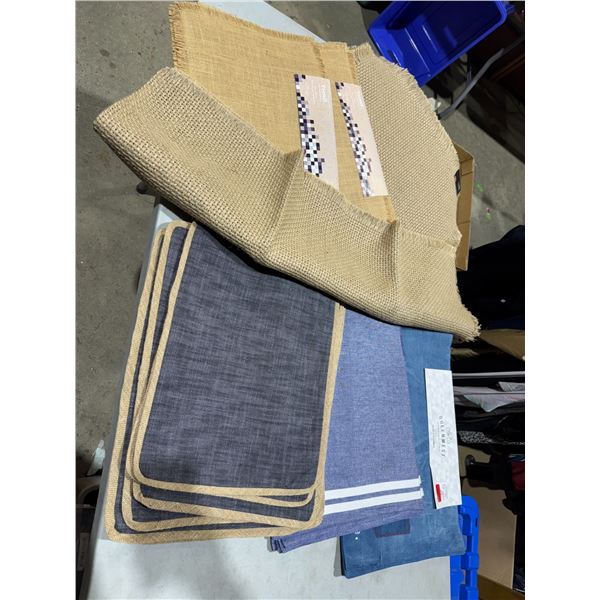Placemats