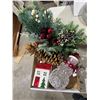 Image 1 : Christmas decor