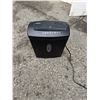 Image 1 : Paper shredder