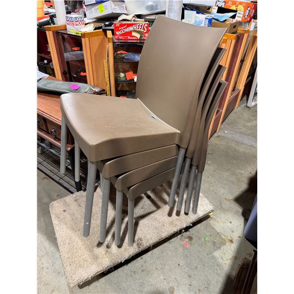 4 stacking chairs