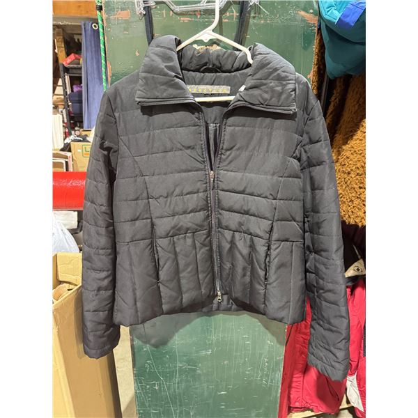 Ken, Cole reaction coat size large?